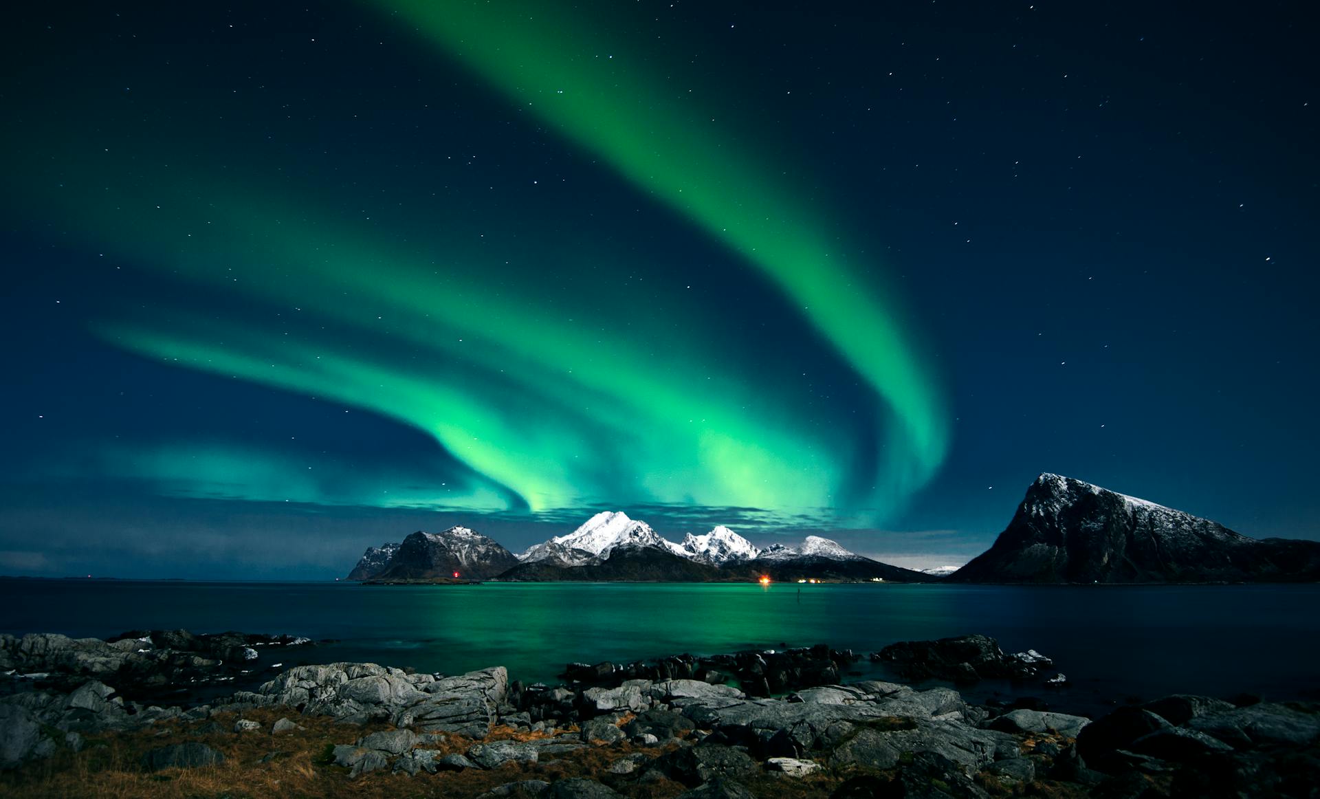 Northern Lights Lofoten Islands