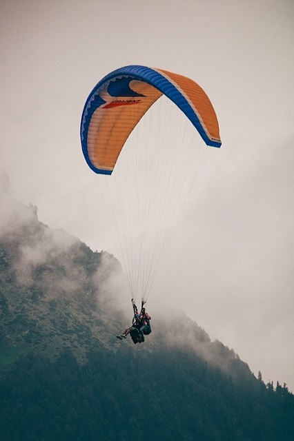 Paragliding Manali, Himachal Pradesh, India